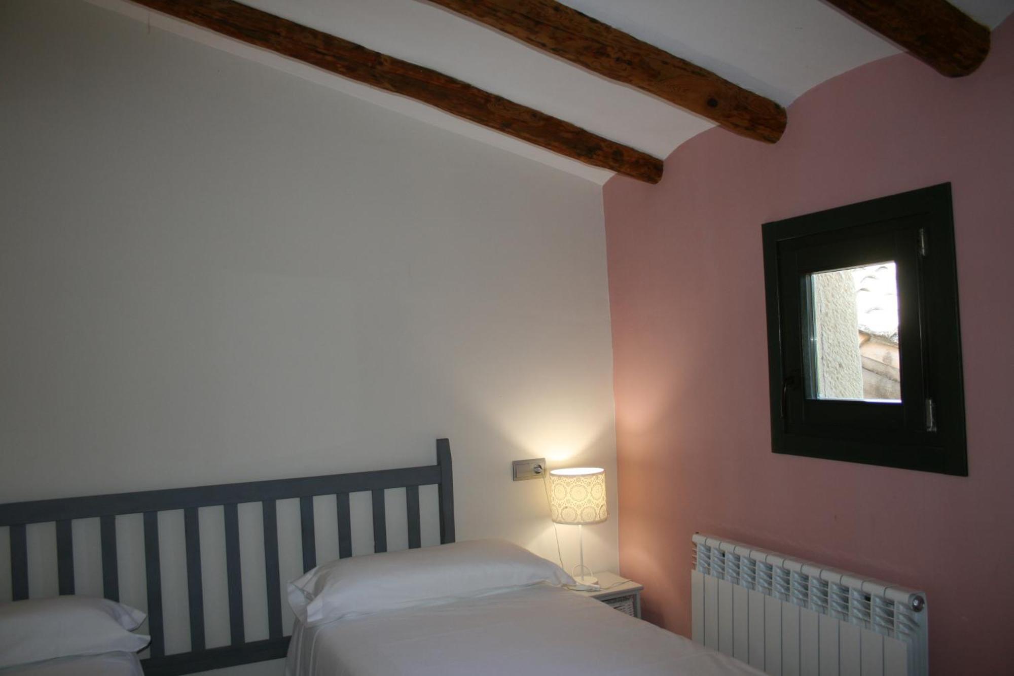Maset Del Riu Guest House Valderrobres Eksteriør bilde